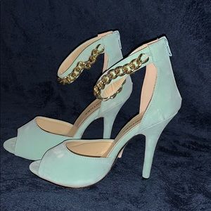 Size 7 sea foam green heels with gold ankle strap
